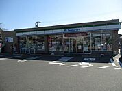 コンビニ「ファミリーマート柳津本郷店まで540m」