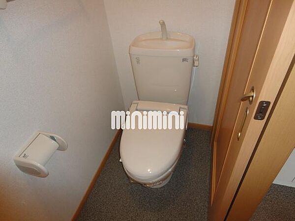 画像8:清潔感のあるトイレ