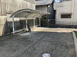 7 / 11