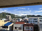 奥行きのある収納です