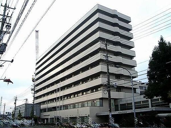 画像24:病院「岐阜市民病院まで1300m」
