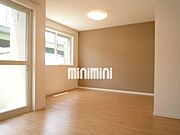 アクセントクロスがオシャレなお部屋です。