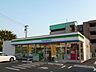 周辺：コンビニ「ファミリーマートまで240m」
