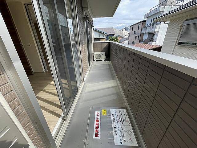 バルコニー