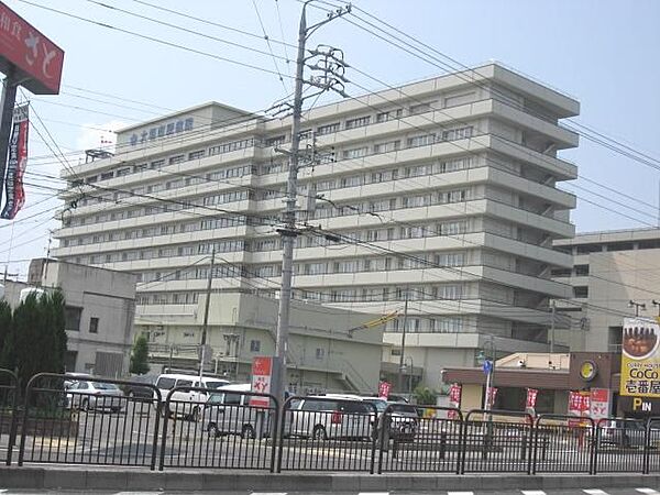 画像20:病院「大垣市民病院まで1800m」