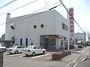 銀行「岐阜信用金庫まで1700m」