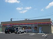 コンビニ「サークルKまで780m」