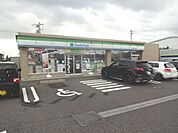 コンビニ「ファミリーマート　大垣大井4丁目店まで280m」