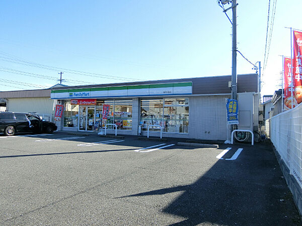 画像27:コンビニ「ファミリーマート神戸川西店まで445m」