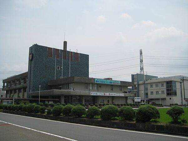 画像26:役所「神戸町役場まで390m」