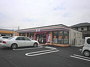 コンビニ「セブンイレブンまで150m」