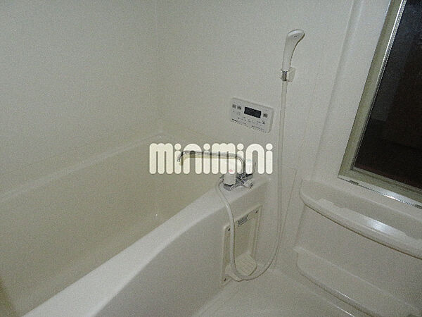 画像4:お風呂で、ゆったり。鏡付き
