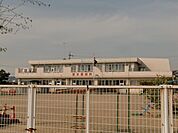 幼稚園、保育園「更木保育園まで660m」
