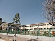 幼稚園、保育園「蘇原保育園まで600m」