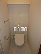 清潔感のあるトイレです。