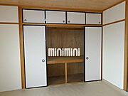 和室にある押入れです。