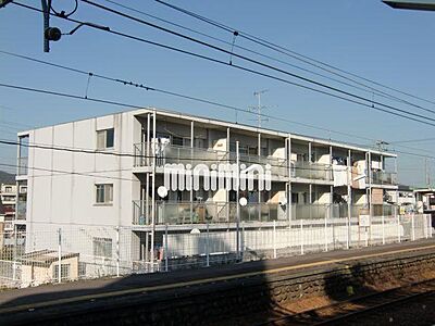 外観:シンプルな外観 外観:シンプルな外観