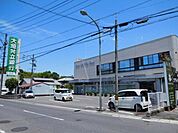 銀行「大垣共立銀行西可児支店まで520m」