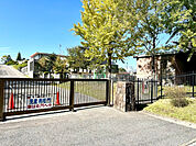 小学校「可児市立広見小学校まで2306m」