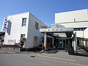 病院「桃井病院まで1100m」