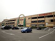 スーパー「ヨシヅヤ可児店まで3819m」