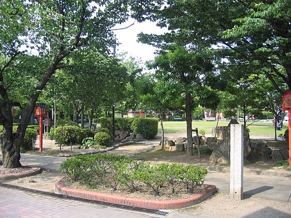 画像20:公園「円鏡寺公園まで680m」
