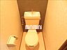トイレ：トイレスペース。
