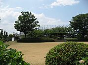 公園「滝坪公園まで290m」