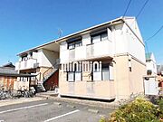 住宅街、小・中学校が近くて環境良好ですよ。