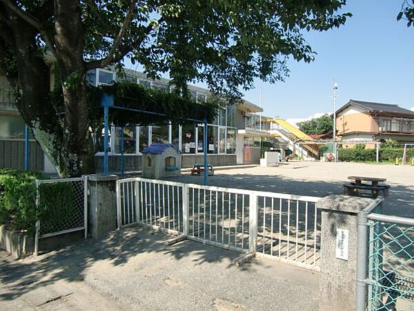 画像20:幼稚園、保育園「古井第一保育園まで1700m」