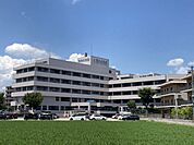 病院「関中央病院まで5800m」