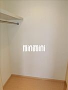 たっぷり収納出来るウォークインクローゼット