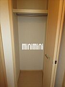 トイレ横のクローゼット