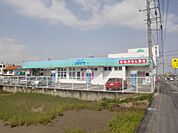 ドラッグストア 「ドラッグスギヤマまで760m」