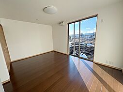 エスペランサ八幡 102 1階ワンルームのリビング/ダイニング