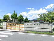 幼稚園、保育園「苗木保育園まで860m」