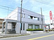 銀行「十六銀行南中津川支店まで1959m」