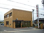 銀行「東濃信用金庫中津川支店まで387m」