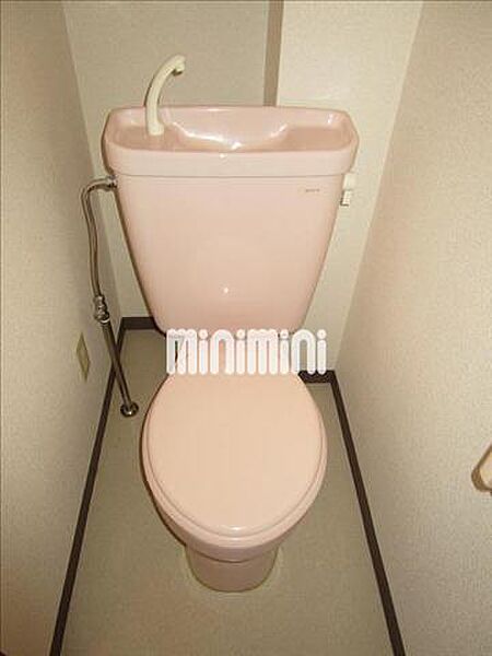トイレ：シンプルなトイレです