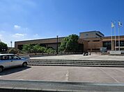 図書館「瑞浪市民図書館まで389m」