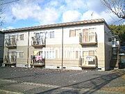 ツートンカラーのモダンな外観