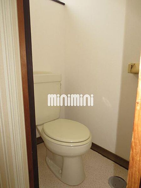 画像7:清潔感溢れるトイレ