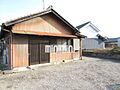 関富岡駅前貸家