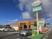 飲食店「サイゼリヤまで560m」