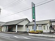 銀行「三十三銀行川越支店まで2296m」