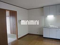 ヴィラ富洲原 2階2LDKのリビング/ダイニング