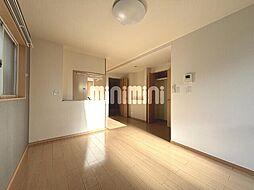 メゾン・ド・リアン 1階1LDKのリビング/ダイニング