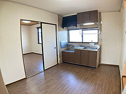 シェレナ山下VII 2階3DKのリビング/ダイニング