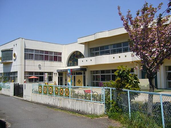 画像30:幼稚園、保育園「上野幼稚園まで940m」