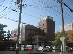 病院「永井病院まで490m」